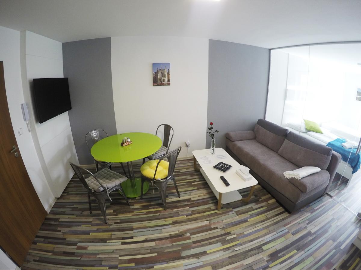 Apartmany Rose 雷德尼斯 外观 照片